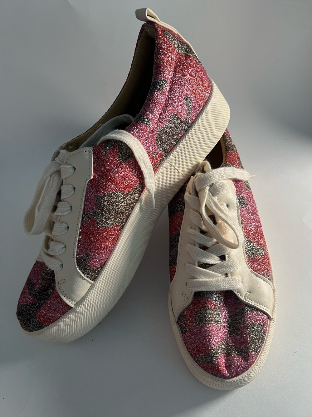 ShoeDazzle Women’s Pink/Silver Glitter Animal Print Lace-Up Sneakers Size 10
